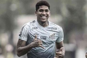 Ex-Cruzeiro, Raniel rescinde com o Santos e fica livre no mercado
