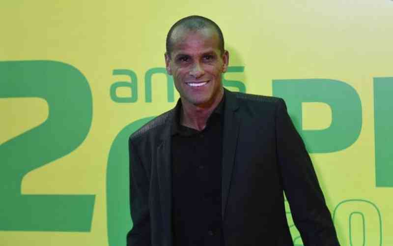 Rivaldo diz que VP já poderia ter sido demitido se fosse brasileiro