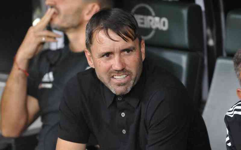 Coudet cita Atlético de 2021 e busca ‘melhor versão’: ‘Ainda não vimos’