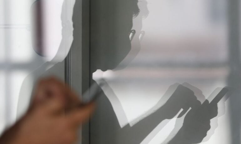 Homem é condenado a 10 anos de prisão por enganar mulheres em aplicativos de relacionamento em BH