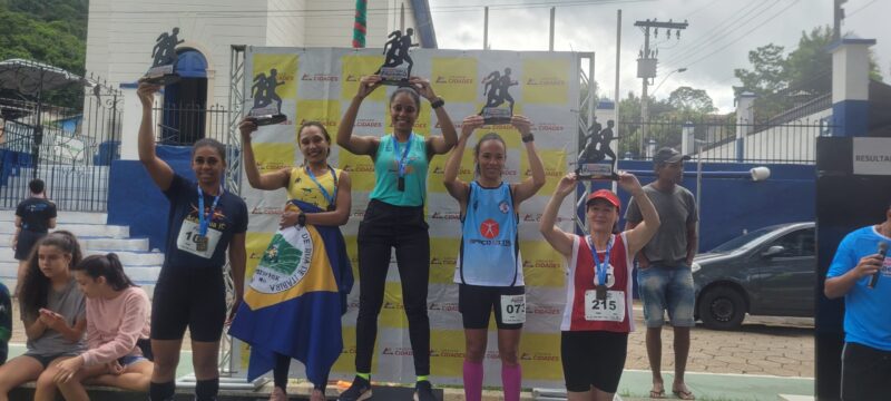 Itabiranas dominam o pódio da 3ª Corrida Rústica de São Benedito, em Antônio Dias