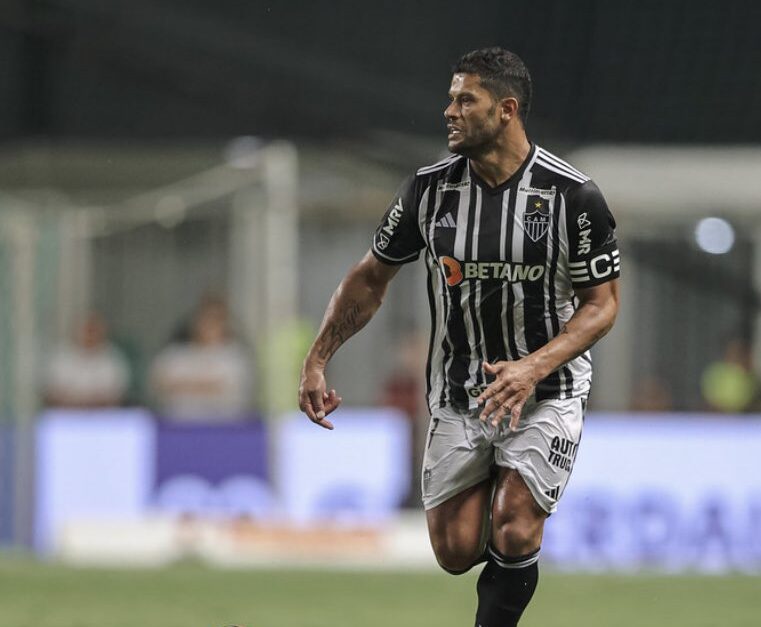 ELE ESMAGA! Com gol heróico de Hulk, Atlético vence América e amplia vantagem na final do Mineiro