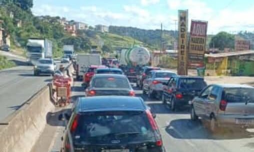 BR-381: trânsito na saída de BH apresenta lentidão nesta Sexta-Feira Santa