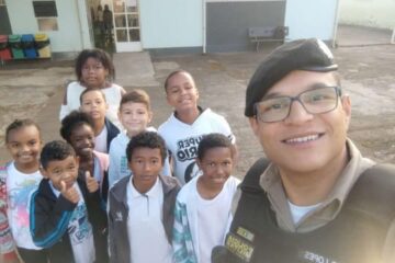 Paz! 17° Cia Ind da Polícia Militar reforça segurança nas escolas nesta quinta (20)