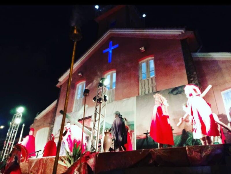 Encenação da Paixão e Morte de Cristo acontece nesta sexta-feira (7), na Vila Amélia