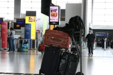 Procon alerta para cuidados com a mala despachada no aeroporto