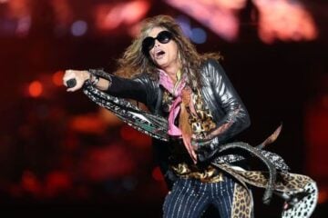 Steven Tyler, do Aerosmith, nega acusação de abuso sexual a menor de idade nos anos 1970