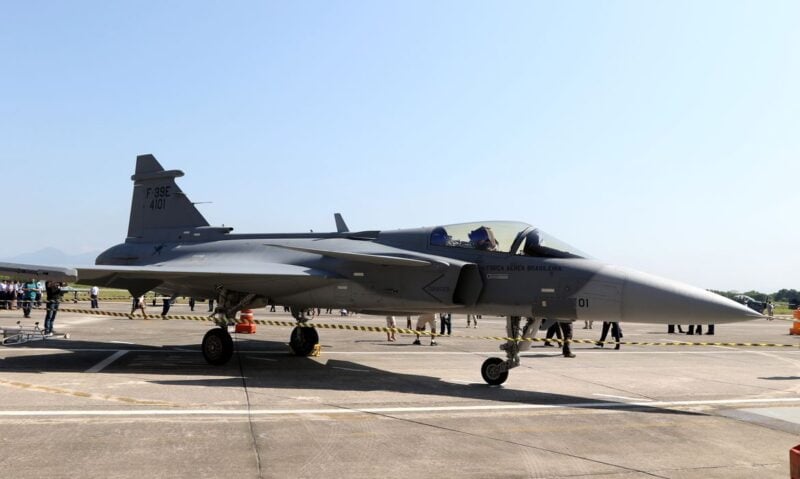 Brasil analisa a compra de um segundo lote dos caças Gripen, da Suécia