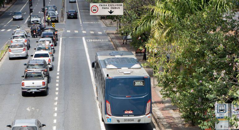 Por falta de cumprimento de lei, empresas de ônibus de BH recebem repasse de subsídio menor