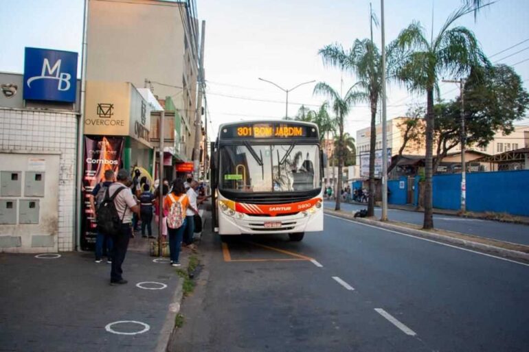 Ipatinga cria dez novos horários de ônibus para atender demandas