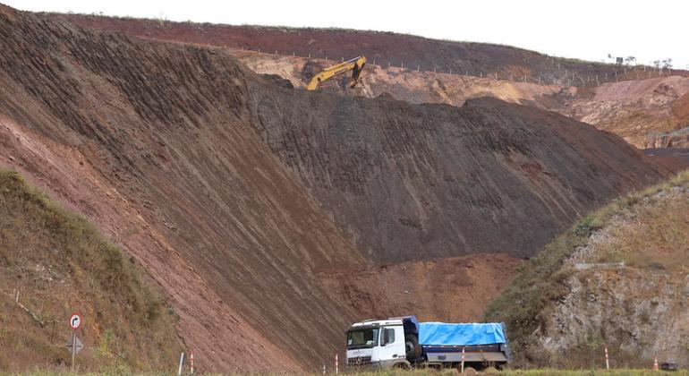 Superior Tribunal de Justiça suspende mineração na Serra do Curral