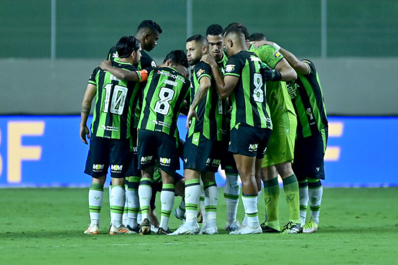 América-MG recebe o Defensa y Justicia pela Sul-Americana; saiba onde assistir