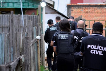 Polícia Civil prende 33 participantes de grupo de extorsão