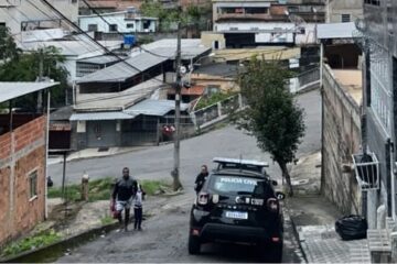 Polícia Civil prende quatro pessoas por tráfico de drogas e tentativa de homicídio