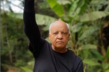 Caso Vini Jr.: Reinaldo pede que jogadores celebrem gols com o punho cerrado