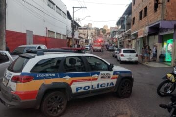 Colisão entre duas motos deixa feridos no bairro Bela Vista