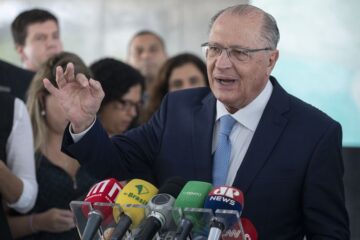 Mau começo de mês! Trump confirma tarifaço para o Brasil a partir do primeiro dia de agosto
