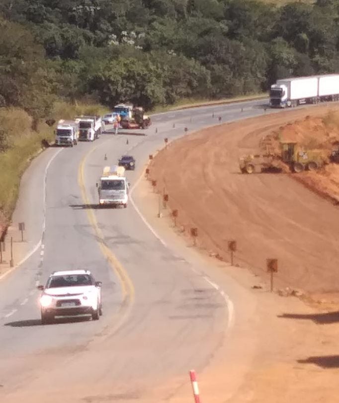 Atenção! Lombada é instalada no novo trevo de São Gonçalo, na BR-381