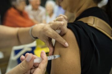 Campanha de vacinação contra influenza começa hoje (25) em Conceição do Mato Dentro