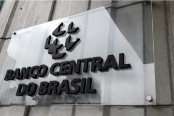 Banco Central passa a bloquear chaves Pix usadas em golpes e fraudes