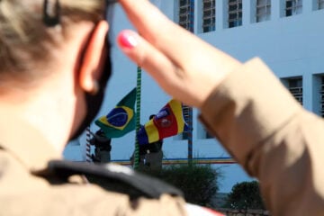 Homem é condenado a pagar R$ 15 mil de indenização por danos morais a uma policial militar