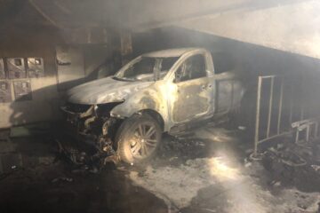 Carro pega fogo em garagem e prédio é evacuado no bairro Buritis, em BH