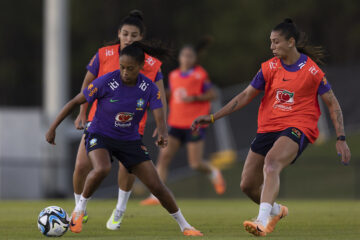 Copa do Mundo Feminina: agências bancárias terão horário alterado nos jogos do Brasil