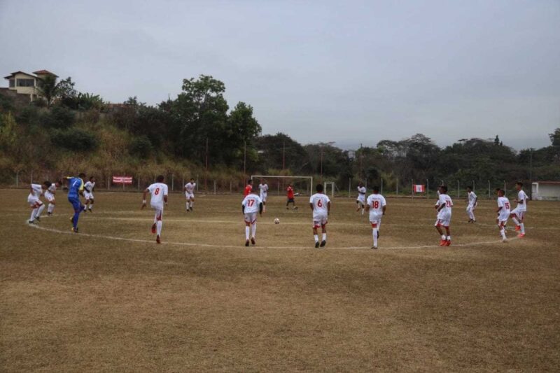 Cada campo uma escolinha, futebol, secretaria de esportes
