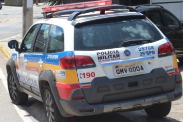 Corsa furtado no Bela Vista é encontrado no Centro