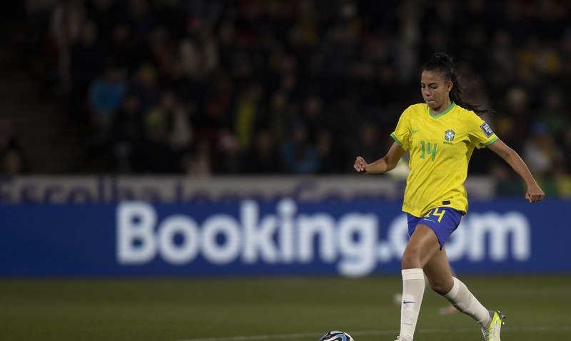 Lauren confia em vitória do Brasil sobre a França na Copa: ‘Temos condições de reverter o histórico’