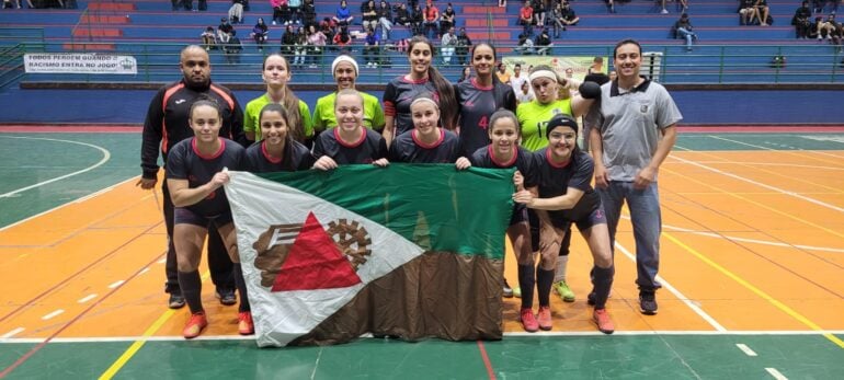 Futsal feminino de Monlevade se classifica para a etapa final da Taça Valadares