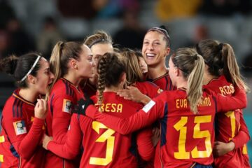 Espanha e Japão se garantem nas oitavas de final da Copa do Mundo