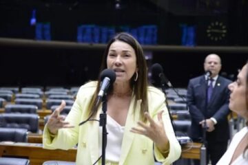 Ex-deputada que apoiou Bolsonaro pode assumir presidência da Caixa