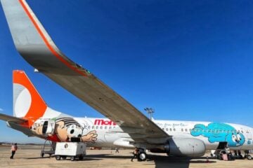 Aeroporto de BH recebe aeronave que celebra os 60 anos da Turma da Mônica