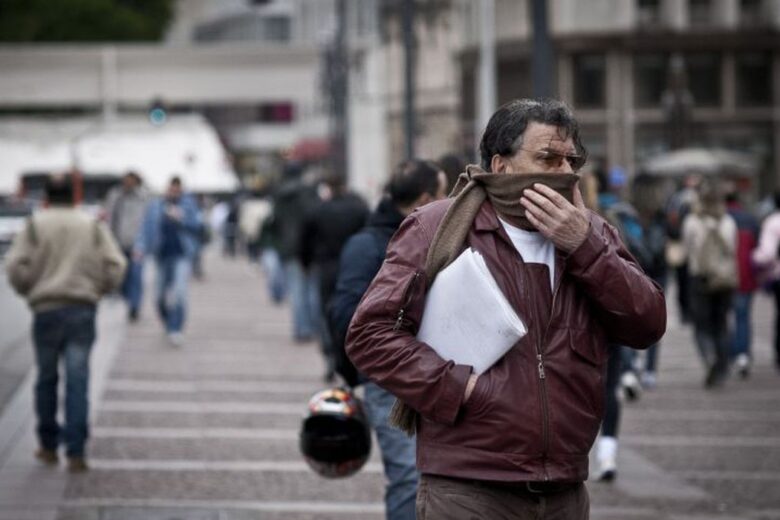 Previsão do Tempo: frio e pancadas de chuva na segunda-feira