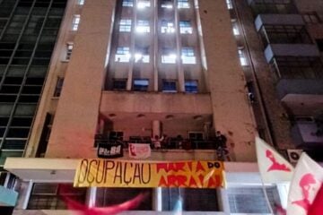 Movimento social ocupa prédio vazio no Centro de Belo Horizonte