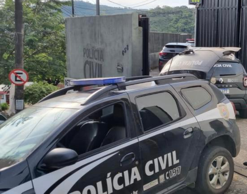 Polícia Civil prende mulher suspeita de extorquir casal de idosos em Sabará