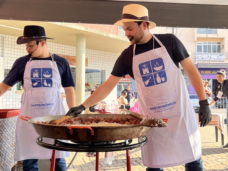 São Gonçalo do Rio Abaixo: grande público e pratos premiados no Festival de Inverno Gastronômico