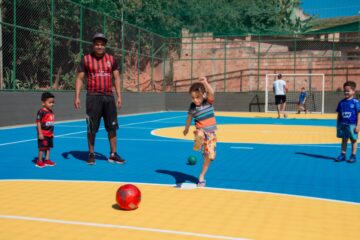 Itabira: quadras esportivas nos bairros Fênix e São Bento são reformadas