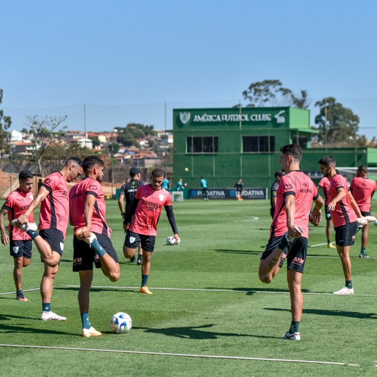 Desesperado, América visita o Fluminense precisando vencer urgentemente