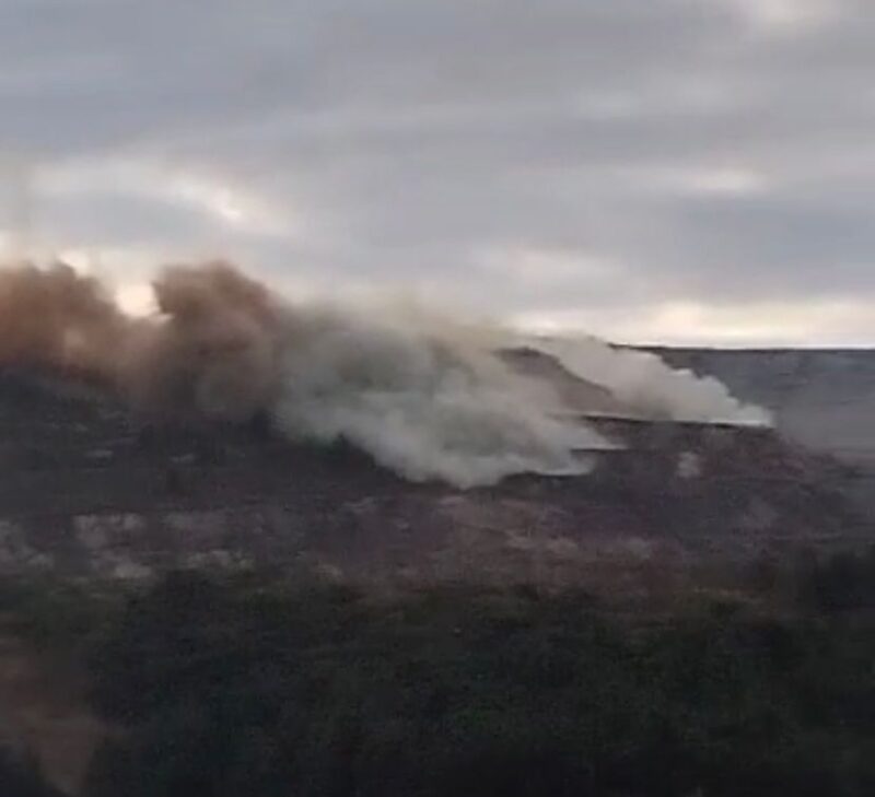 Nuvem de poeira chama a atenção de moradores após detonação em mina da Vale; veja o vídeo