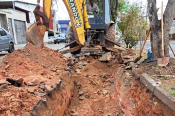 Itabira: intervenção do Saae interdita meia pista da MG-129 no Barreiro