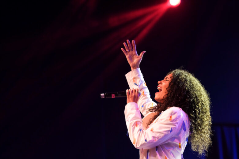 Maíra Baldaia chega a São Paulo com a tour de estreia do seu terceiro álbum ‘Obí’ 