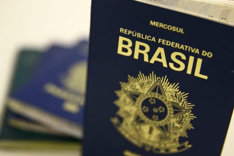 Câmara aprova manutenção da cidadania brasileira para quem obtém dupla nacionalidade