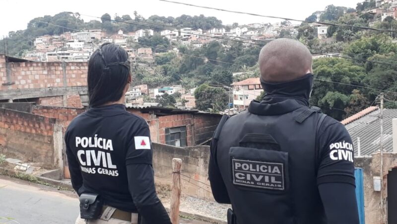 Homem suspeito de chefiar o tráfico de drogas no bairro Madre Maria de Jesus é preso pela Polícia Civil