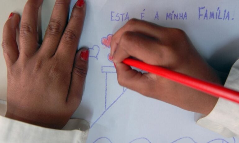 Itabira quer garantir alfabetização de 100% dos alunos até o 2º ano
