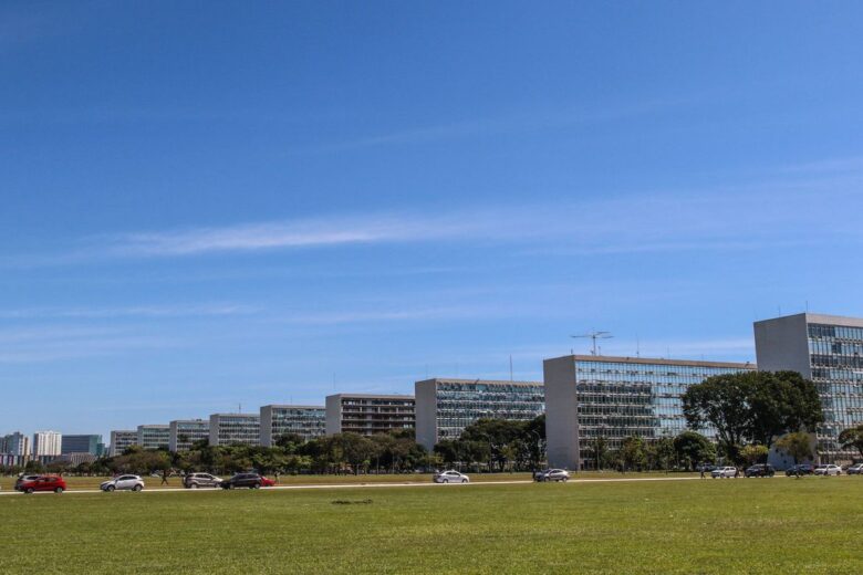 Governo publica decreto que institui o concurso público unificado