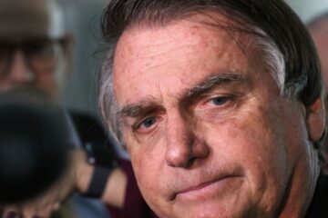 Bolsonaro tem três cirurgias agendadas para a próxima semana em São Paulo
