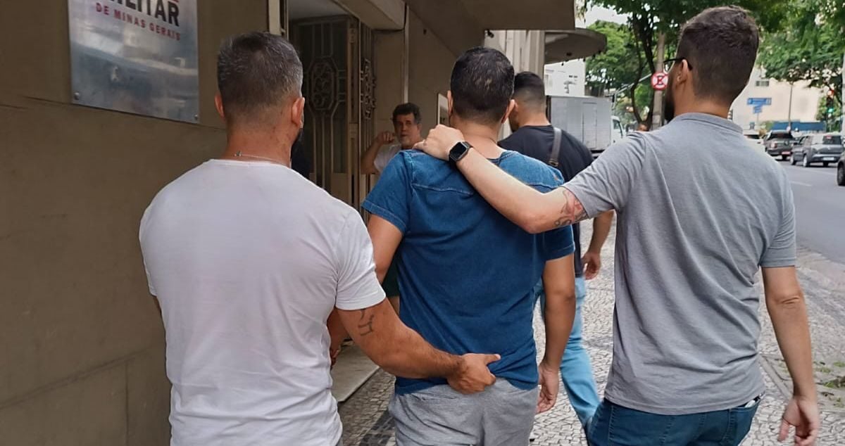 Foragido da Justiça com mais de 40 páginas criminais é preso em Belo Horizonte