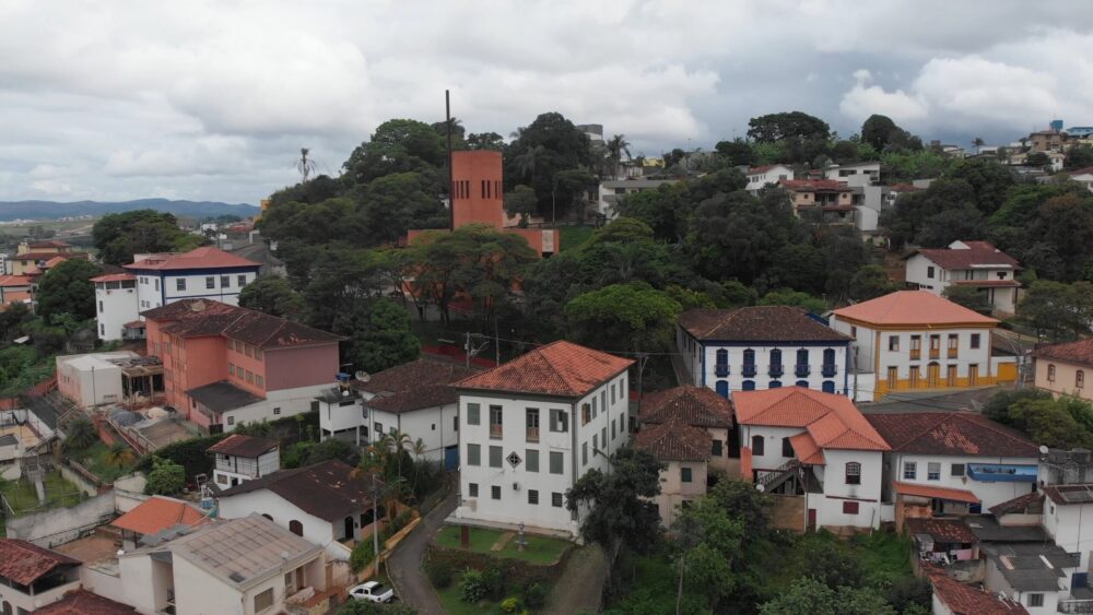 Itabira 2025: o futuro que ficou para depois